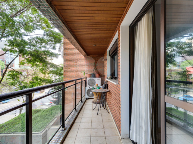 Apartamento à venda com 2 suítes em Alto da Boa Vista, São Paulo, SP