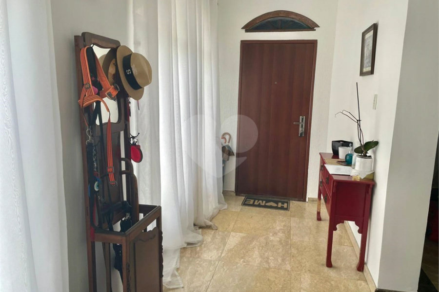 Sobrado à venda com 3 quartos, sendo 2 suítes, em Vila Mariana, São Paulo, SP