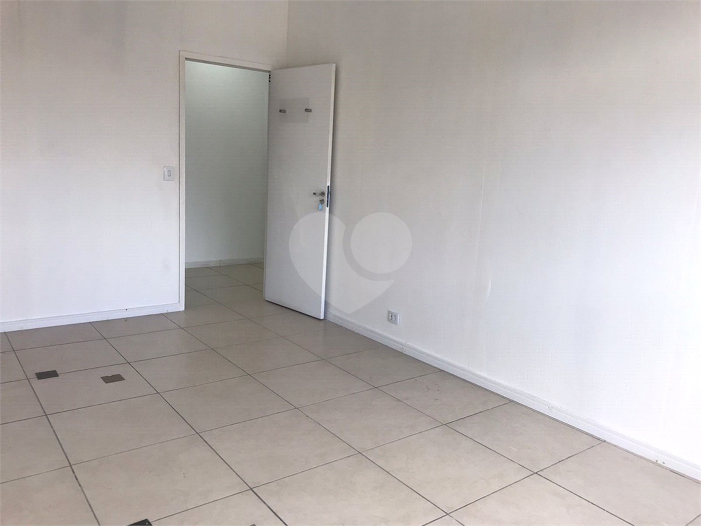 Sala para alugar em Vila Pirajussara, São Paulo, SP