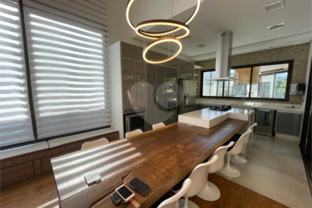 Casa à venda com 4 suítes no condomínio Aruã  Eco Park, Mogi das Cruzes - SP