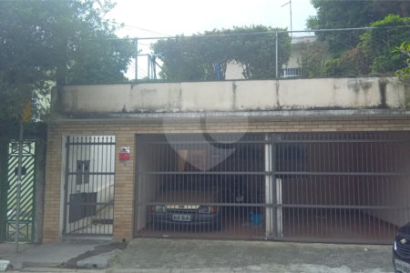 Casa à venda com 3 quartos em Campo Grande, São Paulo, SP