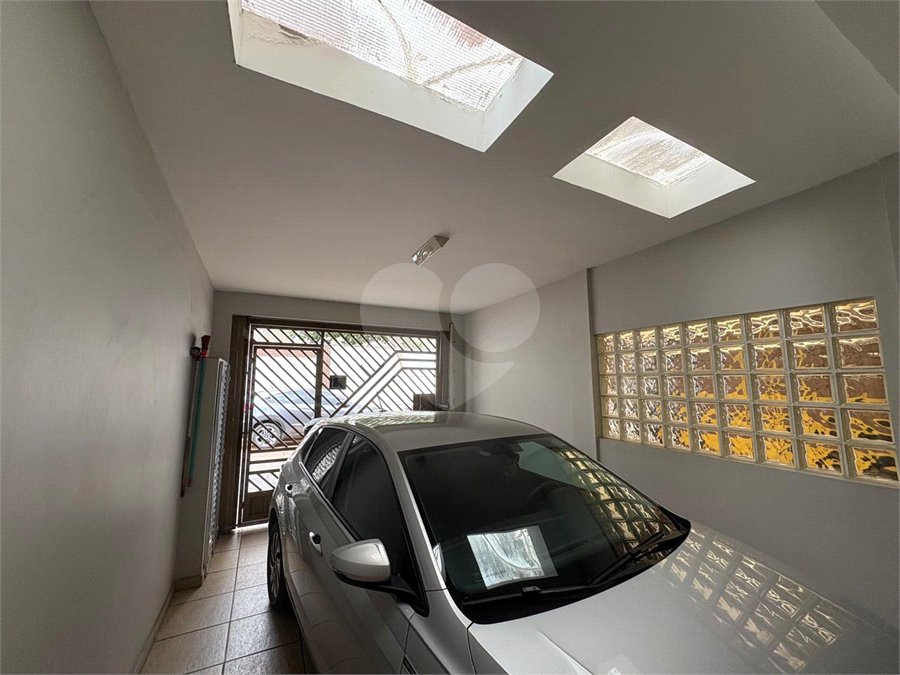 Sobrado à venda com 2 quartos em Ferreira, São Paulo, SP