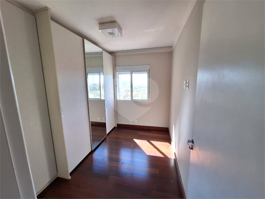 Apartamento para alugar com 3 suítes em Vila Suzana, São Paulo, SP
