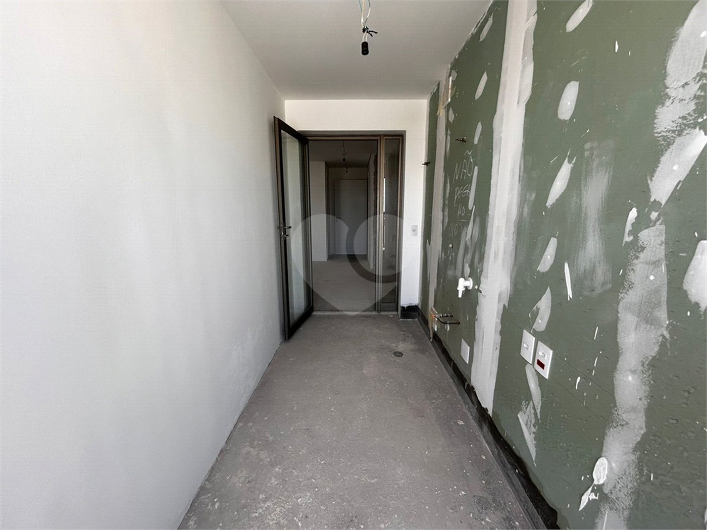 Apartamento à venda com 3 suítes em Vila Clementino, São Paulo, SP