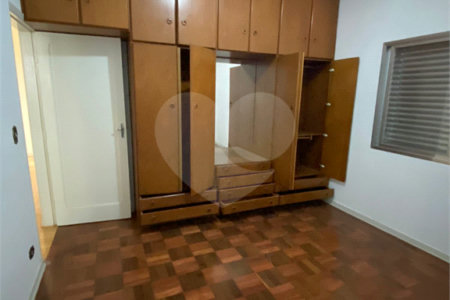 Casa à venda com 3 quartos em Campo Grande, São Paulo, SP