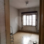Casa à venda com 6 quartos em Jardim Oriental, São Paulo, SP