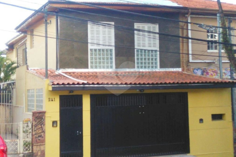Sobrado à venda ou para alugar com 4 quartos, sendo 1 suíte, em Santana, São Paulo, SP