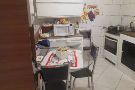 Casa à venda com 4 quartos, sendo 1 suíte, em Guaratiba, Rio de Janeiro, RJ