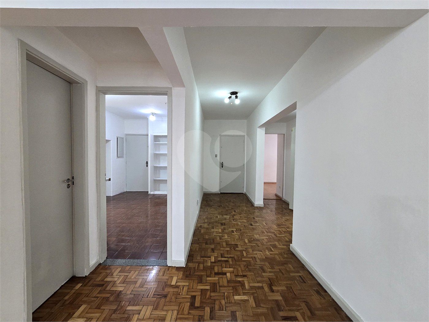 Apartamento para alugar com 3 quartos, sendo 1 suíte,  em Paraíso, São Paulo, SP