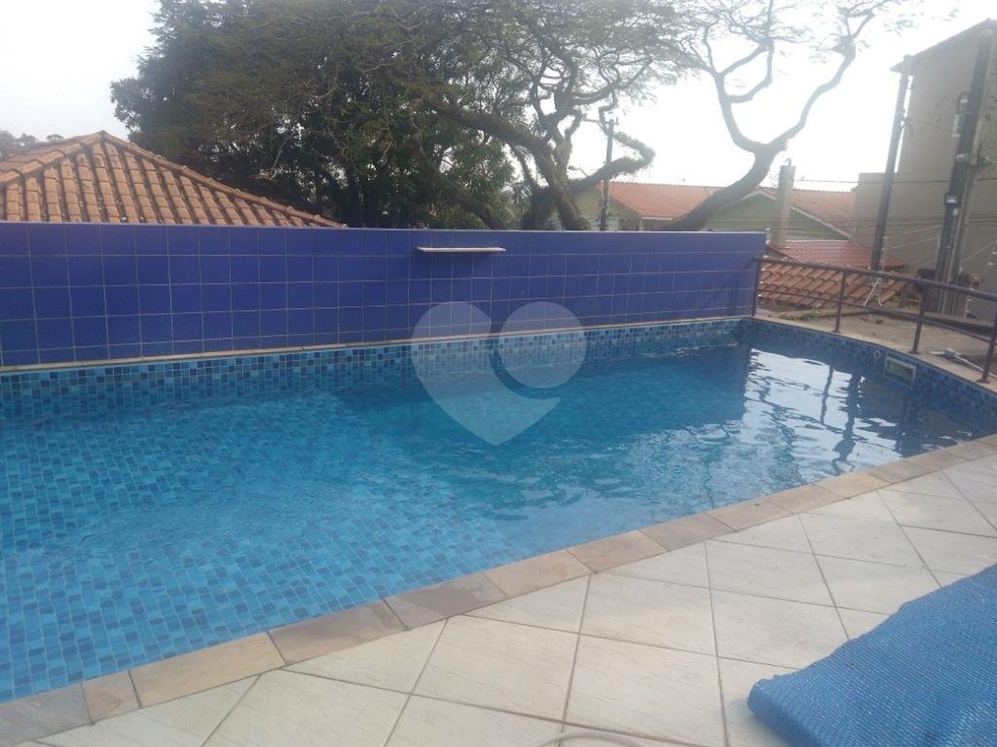 Casa à venda com 3 quartos, sendo 1 suíte,  no condomínio Algarve Residencial, São Paulo - SP