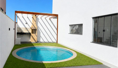 Casa à venda com 3 quartos, sendo 2 suítes, em Guriri, Cabo Frio, RJ