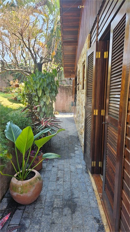 Casa Térrea à venda com 4 quartos, sendo 1 suíte, em Jardim Centenário, Atibaia, SP