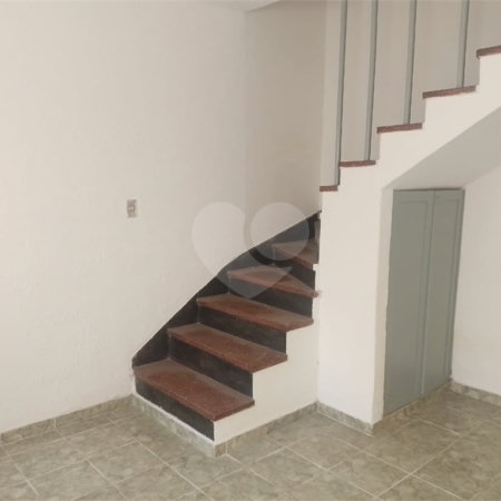 Sobrado à venda com 2 quartos em Vila Gustavo, São Paulo, SP