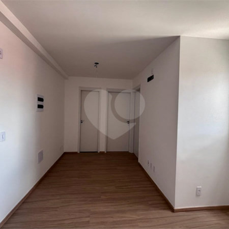 Apartamento à venda com 2 quartos em Vila Fiori, Sorocaba, SP