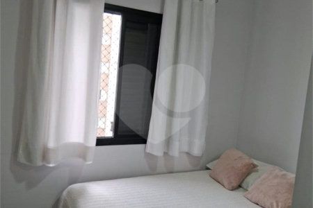 Apartamento à venda com 4 quartos, sendo 1 suíte,  em Vila Andrade, São Paulo, SP