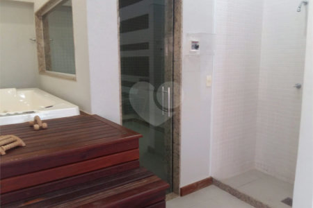 Apartamento à venda com 3 quartos, sendo 1 suíte, em Tijuca, Rio de Janeiro, RJ