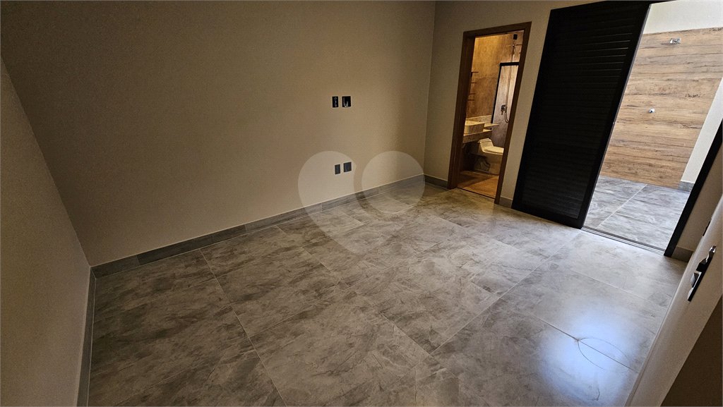 Casa à venda com 3 quartos, sendo 1 suíte, em Jardim das Araras, Indaiatuba, SP