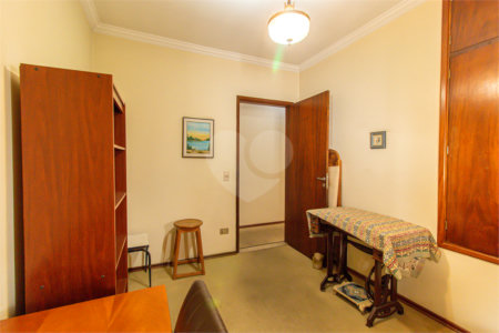 Casa à venda com 3 quartos, sendo 1 suíte, em Chácara Santo Antônio, São Paulo, SP