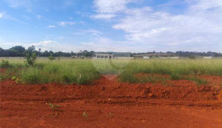 Terreno à venda em Vila Arruda, Itapetininga, SP