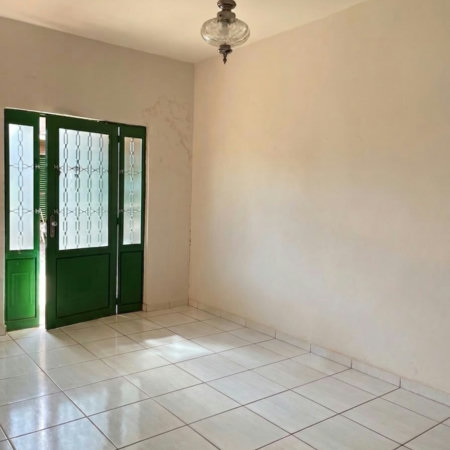 Casa à venda com 3 quartos, sendo 1 suíte, em Jardim das Oliveiras, Três Lagoas, MS