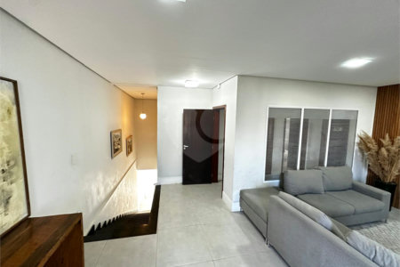 Casa à venda com 3 suítes no condomínio Belvedere II, Votorantim - SP