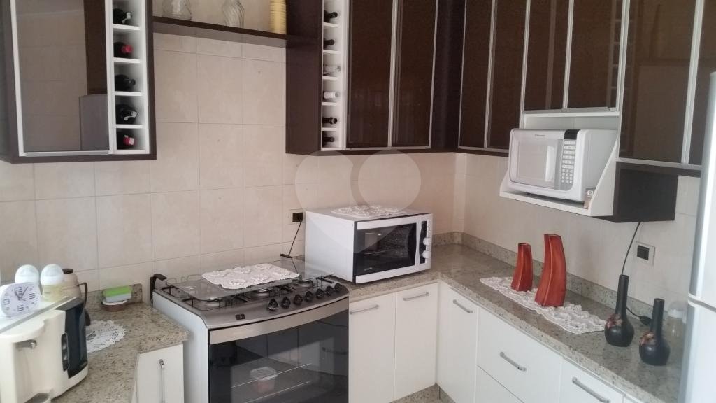 Sobrado à venda com 3 quartos, sendo 1 suíte, em Tremembé, São Paulo, SP