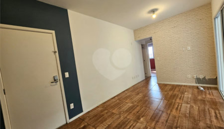Apartamento à venda com 2 quartos, sendo 1 suíte, em Alto da Boa Vista, São Paulo, SP
