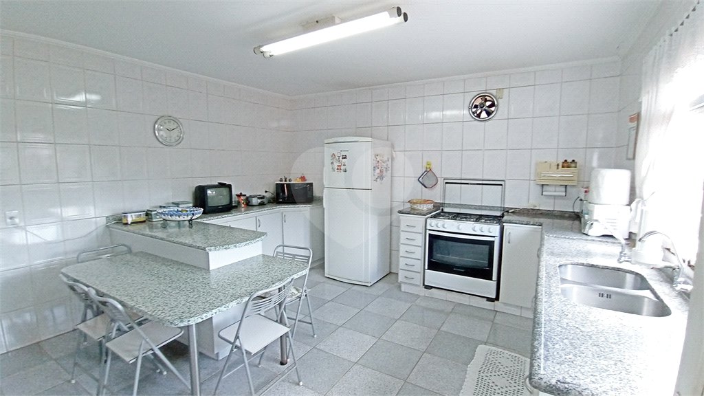 Casa à venda com 4 quartos, sendo 2 suítes,  em Nova Vinhedo, Vinhedo, SP