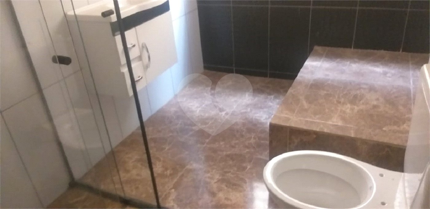 Sobrado à venda com 2 quartos em Sumarezinho, São Paulo, SP