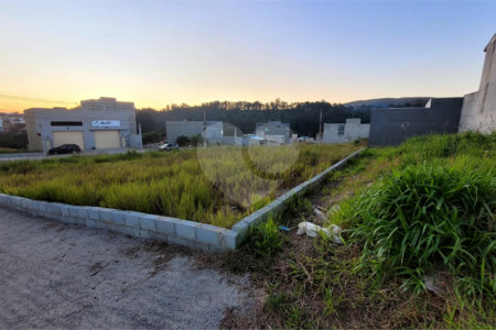 Terreno para alugar em Laranjeiras, Caieiras, SP