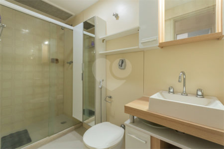 Apartamento à venda com 2 quartos, sendo 1 suíte,  em Tijuca, Rio de Janeiro, RJ
