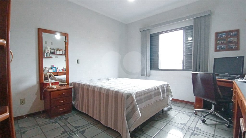 Casa à venda com 5 quartos, sendo 3 suítes, em Nova Vinhedo, Vinhedo, SP
