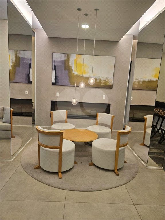 Apartamento à venda com 2 quartos, sendo 1 suíte,  em Pinheiros, São Paulo, SP