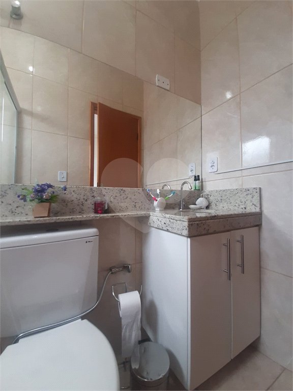Casa à venda com 3 quartos no condomínio Pedro Voss, São Paulo - SP