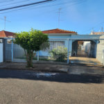 Casa à venda com 4 quartos, sendo 1 suíte, no Centro, Araraquara, SP