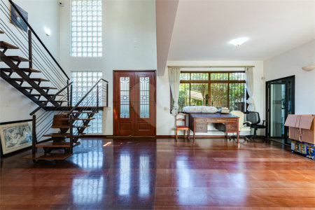 Casa à venda com 6 quartos, sendo 4 suítes, em Butantã, São Paulo, SP