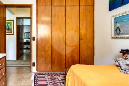 Apartamento à venda com 3 quartos, sendo 1 suíte, em Vila Andrade, São Paulo, SP