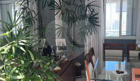 Apartamento à venda ou para alugar com 4 quartos, sendo 2 suítes,  em Tatuapé, São Paulo, SP