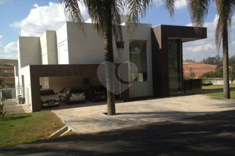 Sobrado à venda com 4 suítes em Posse Nova, Itupeva, SP