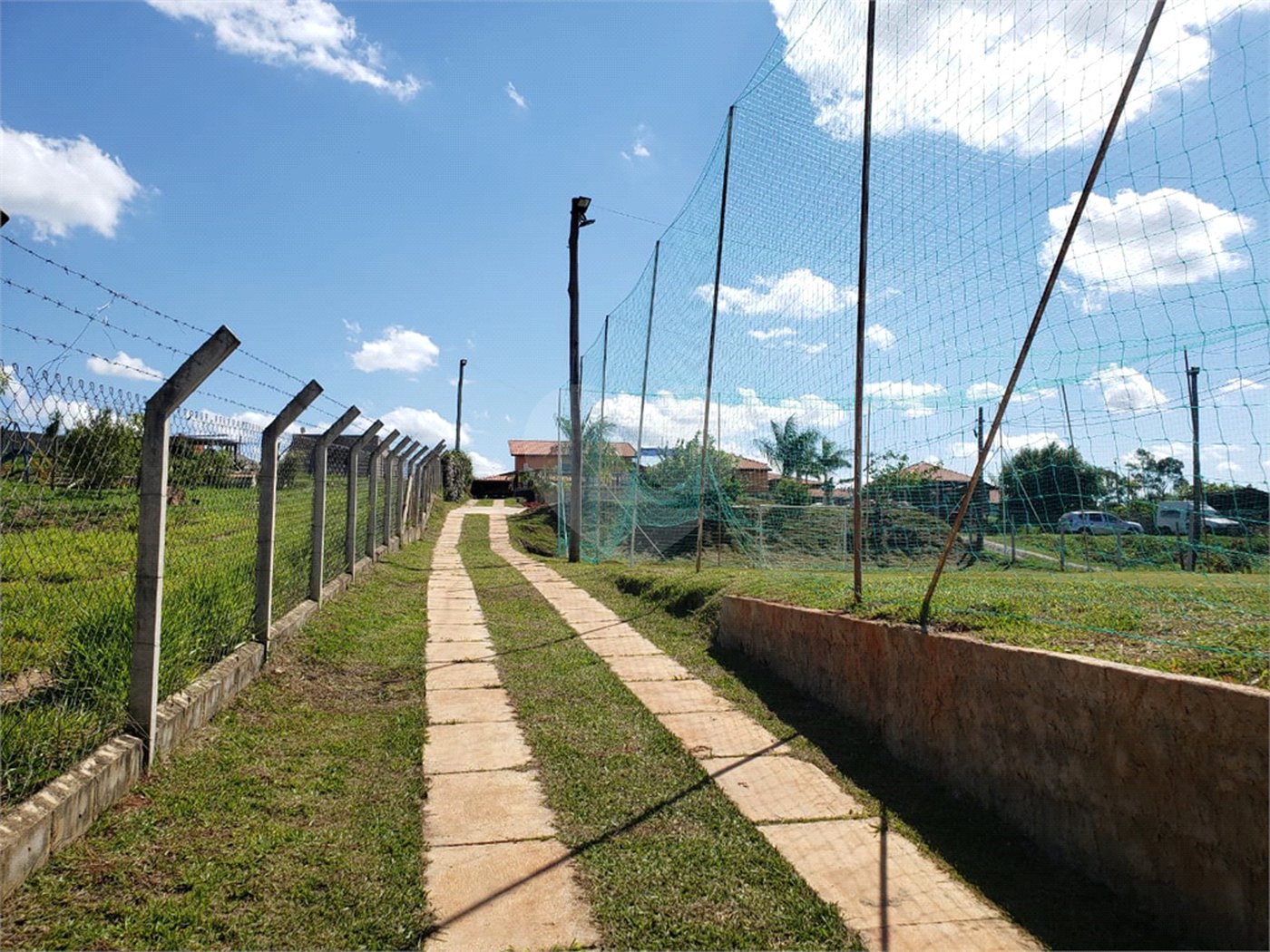 Chácara à venda com 4 quartos, sendo 3 suítes, em Jundiaquara, Araçoiaba da Serra, SP