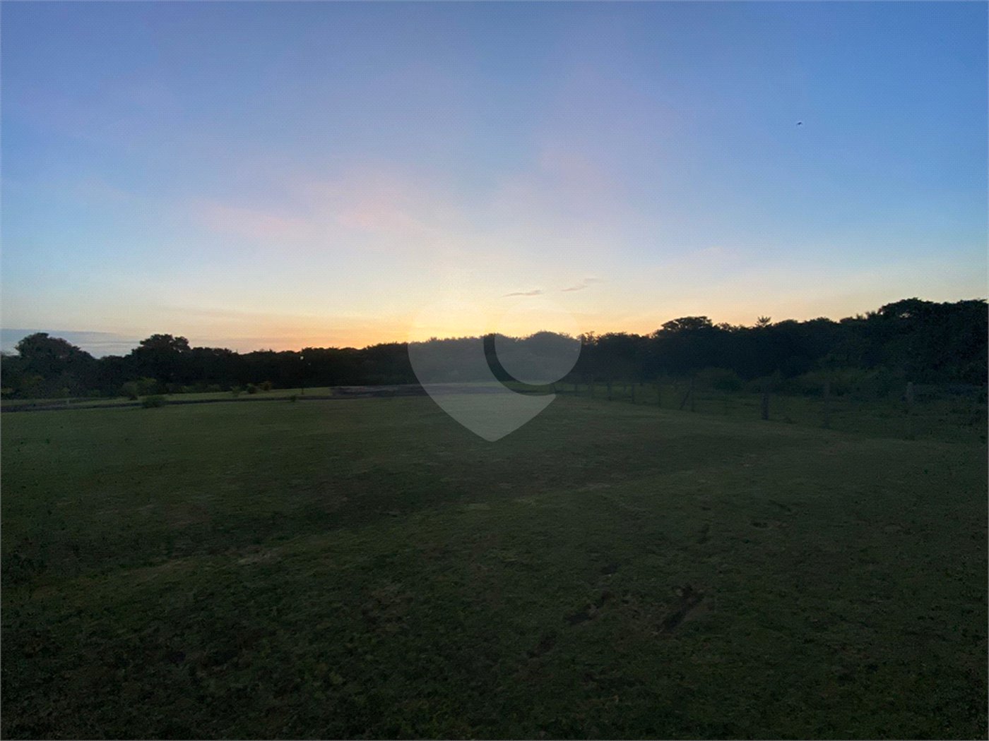 Sítio à Venda – 76.000m² com 5 casas de aluguel | Chácara Instância dos Reis – Monte Mor/SP