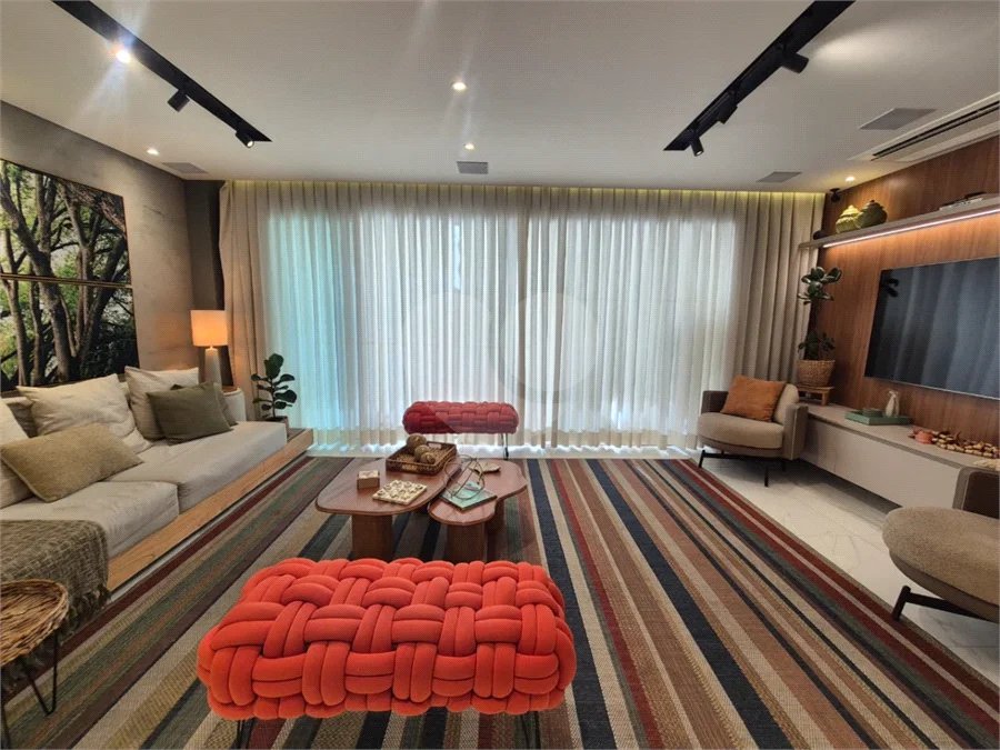 Apartamento à venda com 3 suítes em Vila Mascote, São Paulo, SP