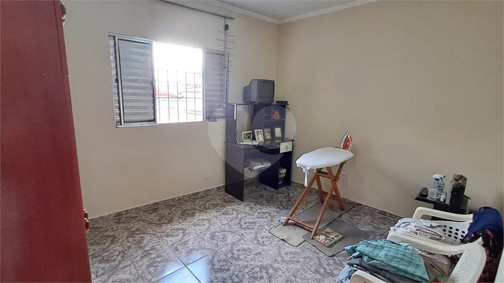 Casa Assobradada à venda | 209 m² | 3 dormitórios | Edícula | 3 vagas na Parada Inglesa!