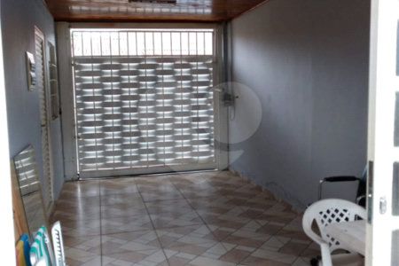 Casa térrea para venda ou locação no Jardim São Carlos V