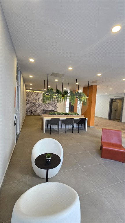 Excelente Oportunidade no Coração do Belém – São Paulo Apartamento à venda no Max Belém, a apenas 50 metros da estação Belém do metrô.