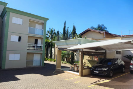 Apartamento à Venda no Residencial Augusta - Brotas/SP
