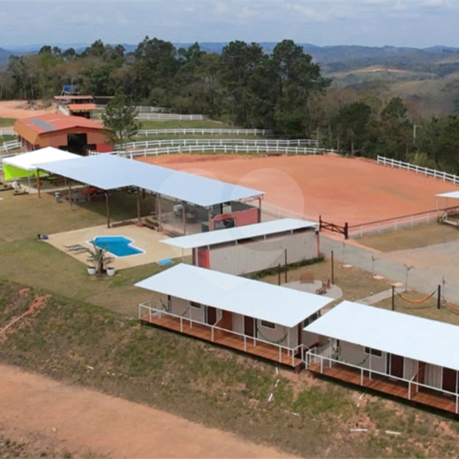 Sítio à venda com 7 quartos, sendo 6 suítes, em Jardim Guaçu, São Roque, SP