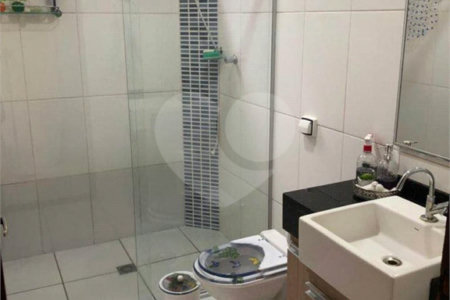 Sobrado para venda na cidade de Ibaté-SP.
