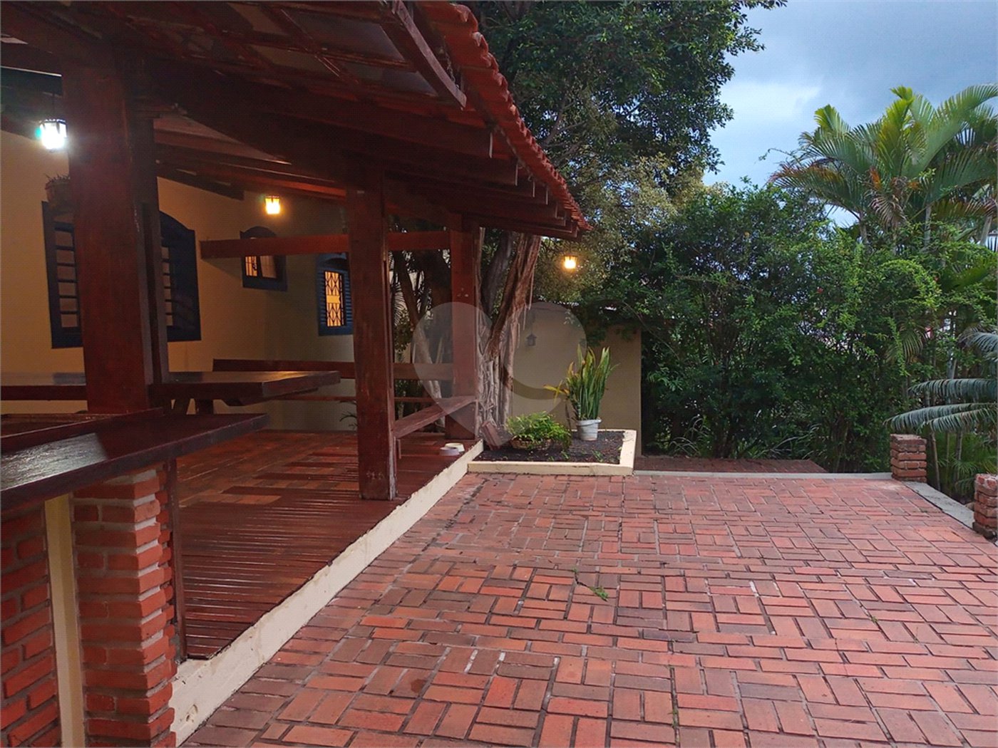 Casa à Venda no Residencial Samambaia – 200 m² de Área Construída