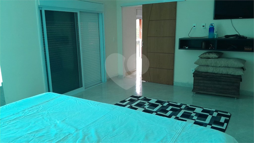 Chácara em Área Rural de Piracaia, com casa principal + 4 kitnets alugadas, excelente localização